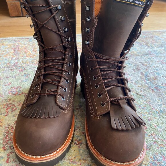 WORK BOOTS: Carolina Men's (Size 9.5) 8" Waterproof Composite Lace to Toe Logger